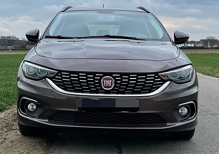 Fiat Tipo 1.6 MultiJet LOUNGE DCT LOUNGE