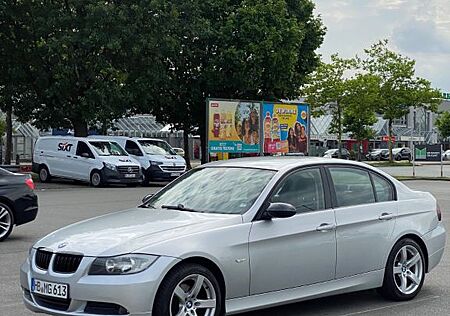 BMW 318i - Sauber
