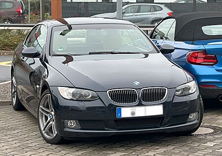 BMW 325i Cabrio - Scheckheft, LCI Rückleuchten, Blau