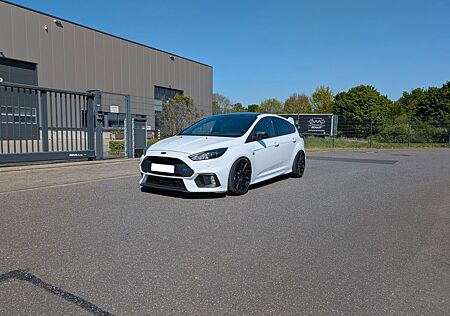 Ford Focus RS Allrad Gewindefahrwerk 8fach bereift