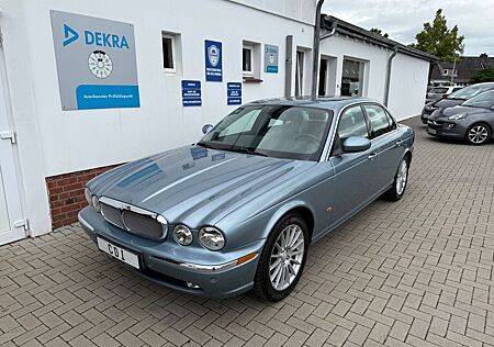 Jaguar XJ6  2.7 D  Executive* 2. Hand *Jaguar SH