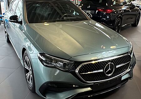 Mercedes-Benz E 220 d T Automatik