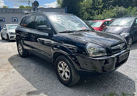 Hyundai Tucson 2.0 GLS 4WD *wenig KM/1.Hand*