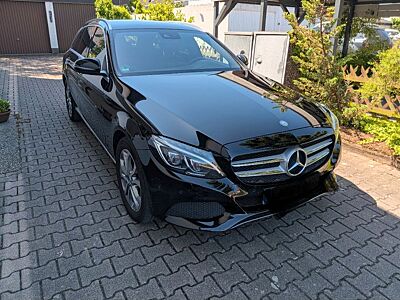 Mercedes-Benz C 220 d  T  Autom. AVANTGARDE HighEnd Sounds.