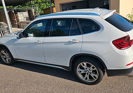 BMW X1 sDrive18d xLine / sehr guter Zustand!