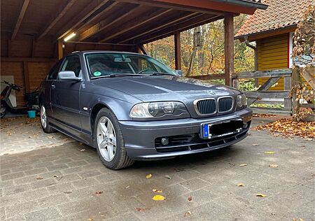 BMW 318Ci - E46