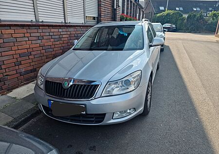 Skoda Octavia 1.4 TSI DSG Ambiente Combi Ambiente