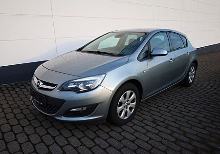 Opel Astra J Lim. 5-trg. Style