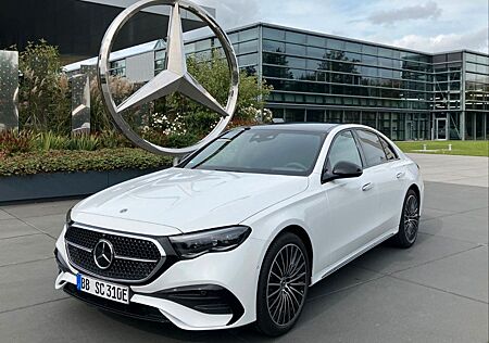 Mercedes-Benz E 400 e 4Matic AMG Line MBUX+CAM+LEDER+BURM 4D