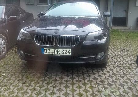 BMW 535d Touring unfall