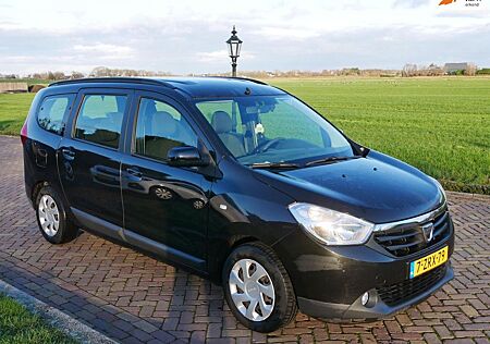 Dacia Lodgy 1.5 dCi Lauréate 7pers. AC NAVI * 3999 NET
