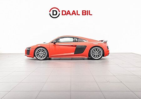 Audi R8 V10 PLUS 5.2 FSI QUATTRO 610HP CARBON CERAMIC