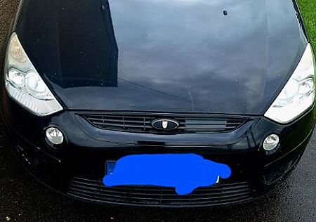 Ford S-Max 2,5 Titanium Titanium