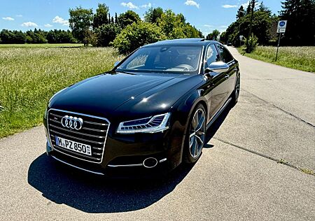 Audi S8 PLUS 4.0 MATRIX B&O Keramik Standh Nacht