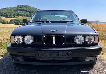 BMW 525i *Vollleder*Sitzheizung*