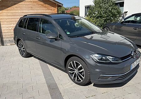 VW Golf Volkswagen 2.0 TDI DSG Highline Vari, SEHR GEPFLEGT