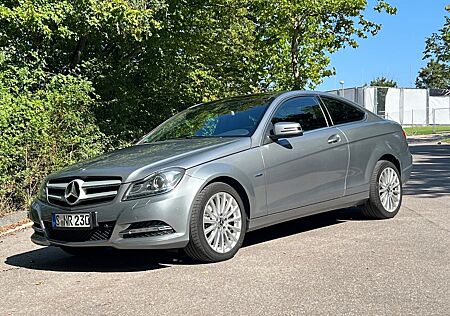 Mercedes-Benz C 250 BlueEFFICIENCY Coupé Autom. -