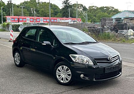 Toyota Auris 1.6 Life+/Automatik/Klimaut/PDC/Scheckheft