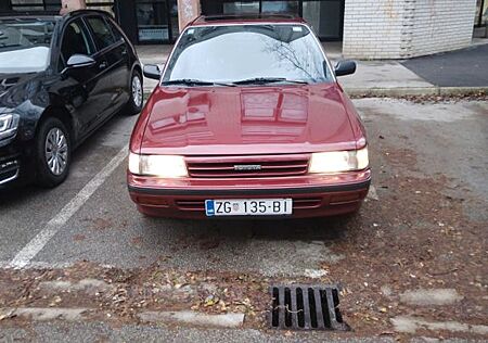 Toyota Carina