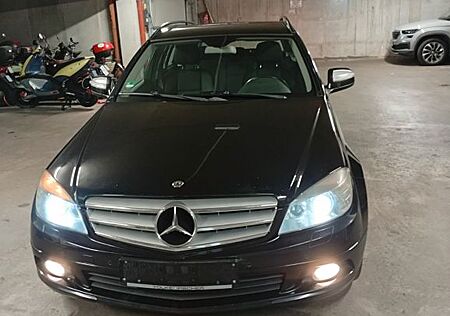 Mercedes-Benz 220 220Cdi
