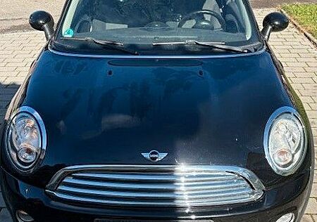 Mini ONE 72KW schwarz