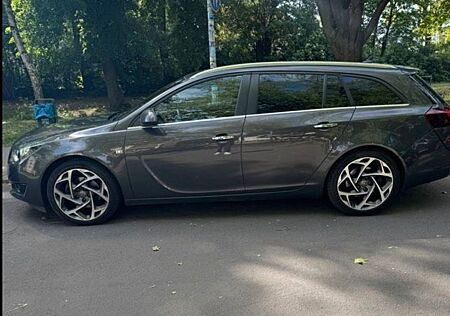Opel Insignia Sports Tourer 2.0 CDTI Business E 1...