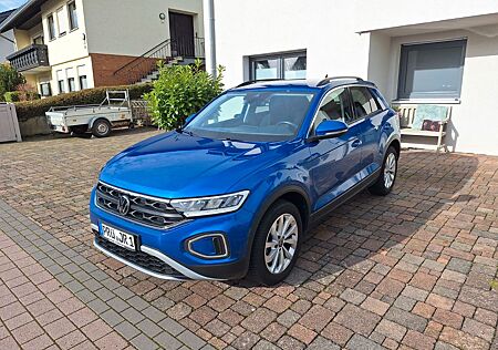 VW T-Roc Volkswagen 1.5 TSI Life DSG Light
