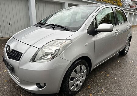 Toyota Yaris Executive
