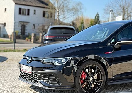 VW Golf Volkswagen GTI Clubsport AKRA PANO Belüf HUD DCC 19ZOLL H&K