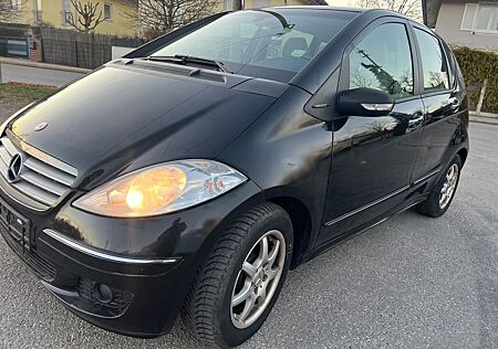 Mercedes-Benz A 150 AVANTGARDE-131256-KM-AUTOMATIKGETRIBE -