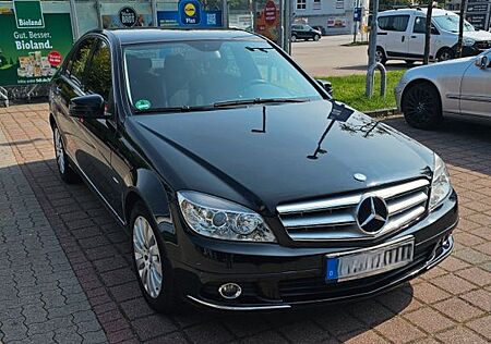 Mercedes-Benz C 180 Mercedes C180 Kompressor W204 | TÜV neu