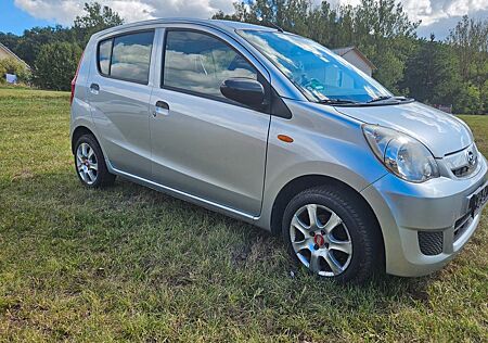 Daihatsu Cuore 1.0 -