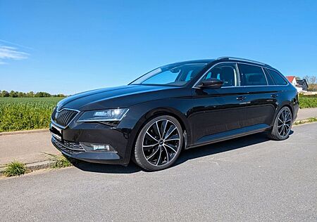 Skoda Superb Combi 1.8TSI DSG STYLE Pano ACC AHK
