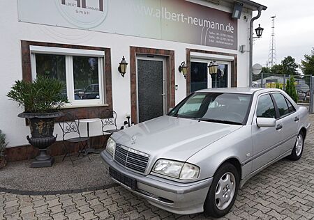 Mercedes-Benz C 180 Classic Selection (202.018)