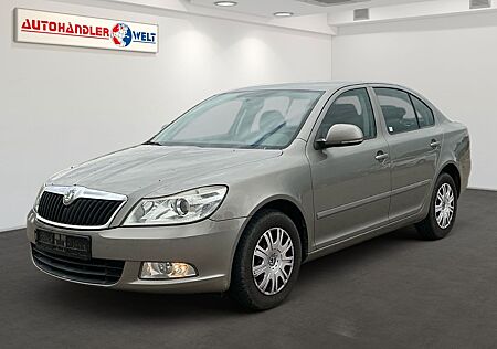 Skoda Octavia Lim. 1.6 AAC SHZ Tempo PDC