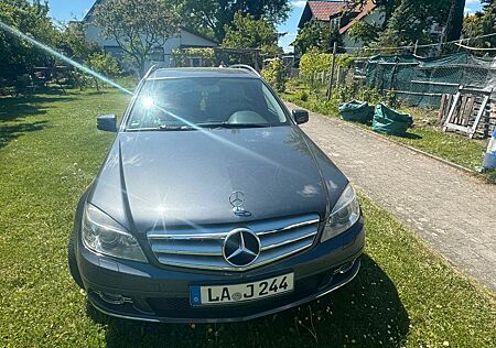 Mercedes-Benz C 200 CGI T BlueEFFICIENCY Autom. KLIMA AHK