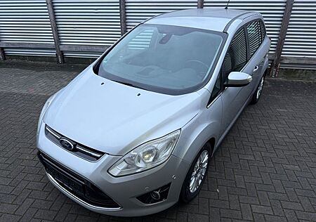 Ford Grand C-Max Titanium