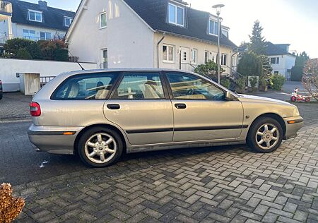 Volvo V40 Automatik Klima Tüv