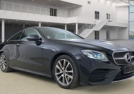 Mercedes-Benz E 220 d Coupe 9G-TRONIC*AMG*KAMERA*LED*PANO*