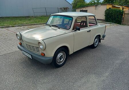 Trabant Andere