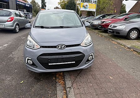 Hyundai i10 1.0 FIFA World Cup Edition Gold