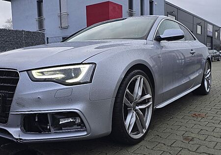 Audi A5 Coupe 3.0 TDI quattro*S-Line*