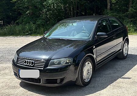 Audi A3 1.6 - 3.Hd, Garagenfzg, top gepflegt