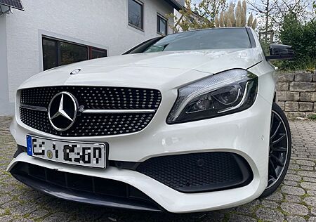 Mercedes-Benz A 180 AMG Line, Nightpaket Panorama Diamantgrill