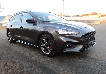 Ford Focus Turnier ST-Line