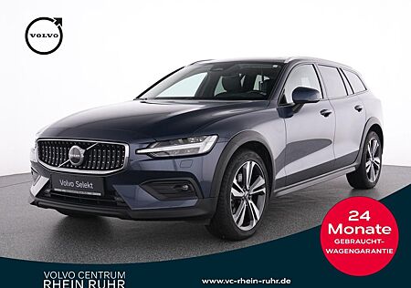 Volvo V60 CC V60 Cross Country B4 AWD ULTIMATE PANO+LM18