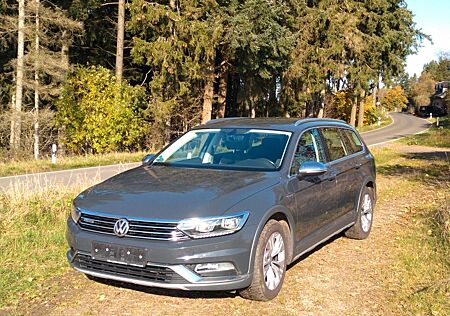 VW Passat Alltrack Volkswagen 2.0 TDI SCR 110kW BMT 4MOTIO...