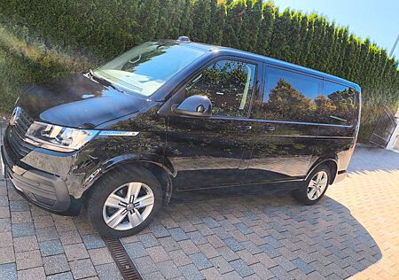 VW T6 Multivan Volkswagen T6.1 Multivan Leder, AHK, Standheizung usw.