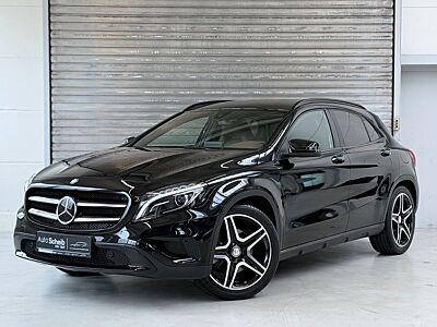 Mercedes-Benz GLA 250 4Matic*1.Hd*Exclusiv*Distronic*Kam*AMG