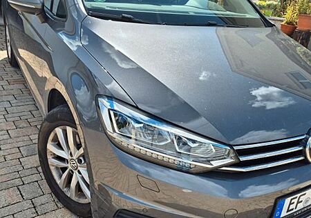 VW Touran Volkswagen 1.6 TDI SCR DSG Trendline BMT Trendline